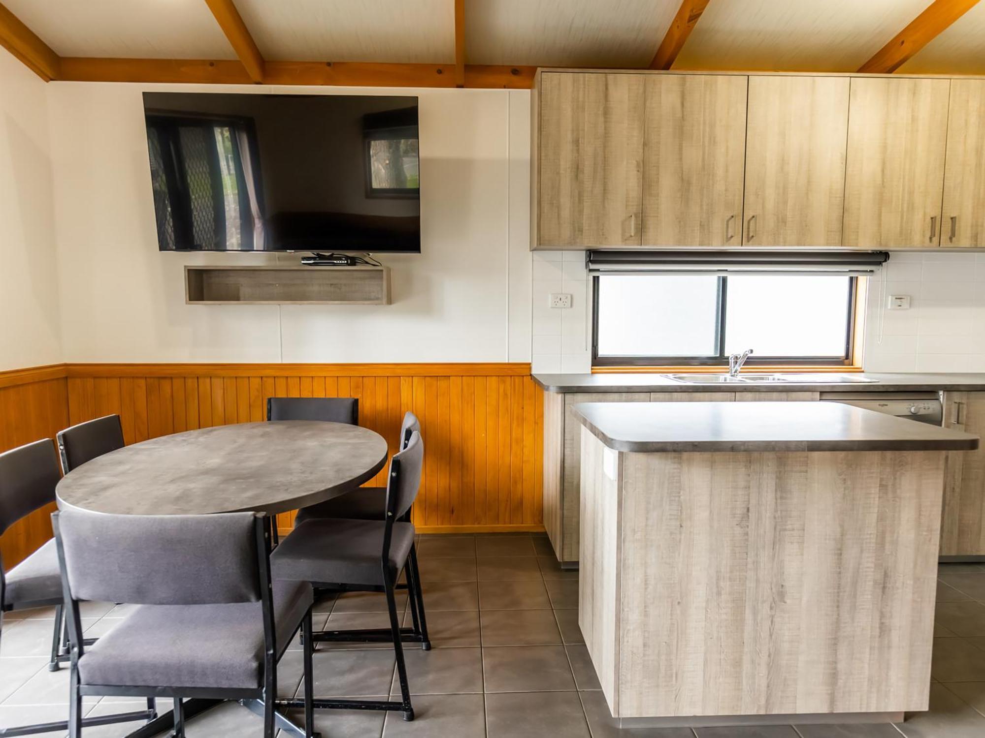 Nrma Ballarat Holiday Park Quarto foto